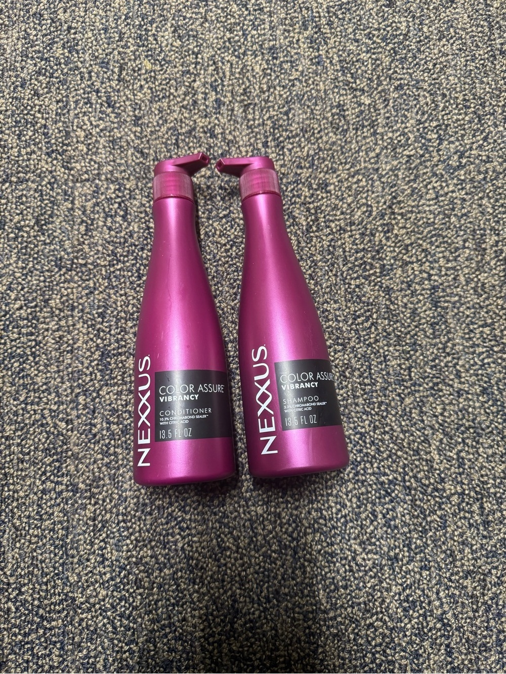 Nexx Color Assure Vibrancy Shampoo Bottle - Metallic Magenta Finish